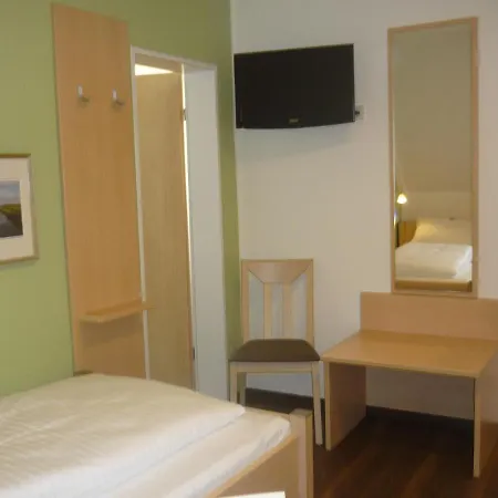 ホテル Bokeltse Hus - Stadthotel ボホルト