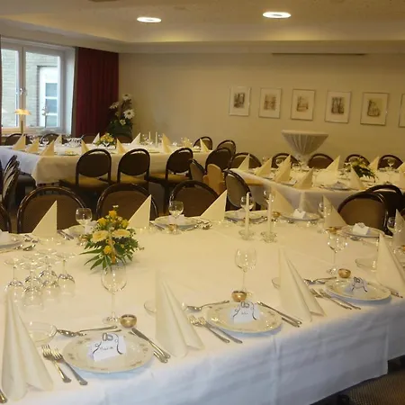Bokeltse Hus - Stadthotel 3* ボホルト