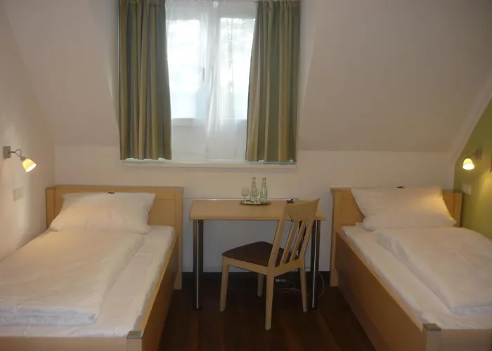 Hotell Stadthotel 3*