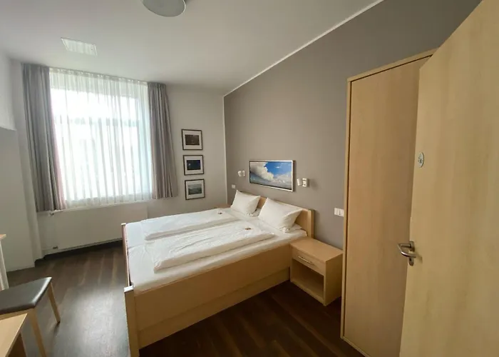 Hotell Stadthotel 3*